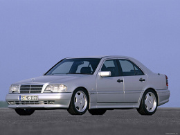 Чехлы Mersedes C-Classe C W202 SD